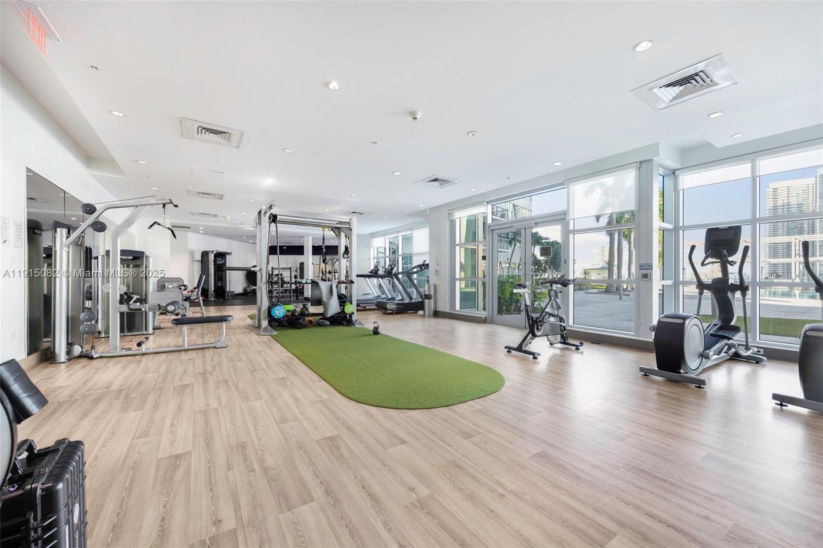 FOUR MIDTOWN MIAMI CONDO - Residential