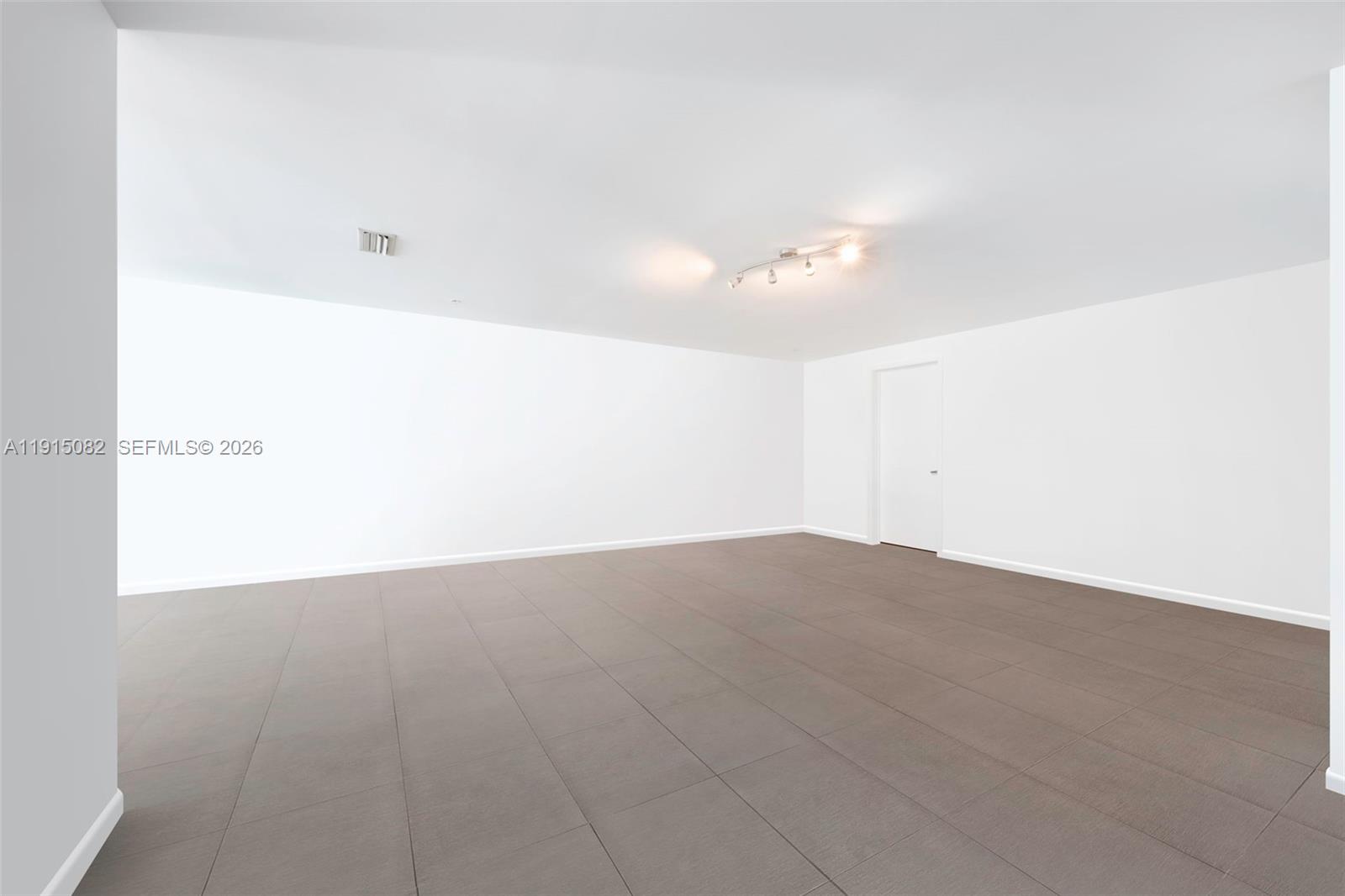 FOUR MIDTOWN MIAMI CONDO - Residential