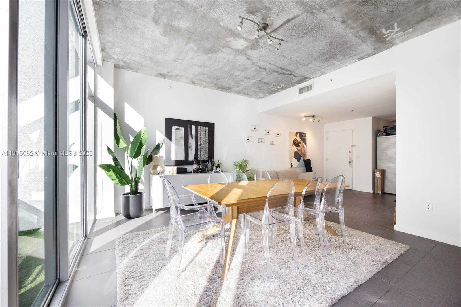 FOUR MIDTOWN MIAMI CONDO - Residential