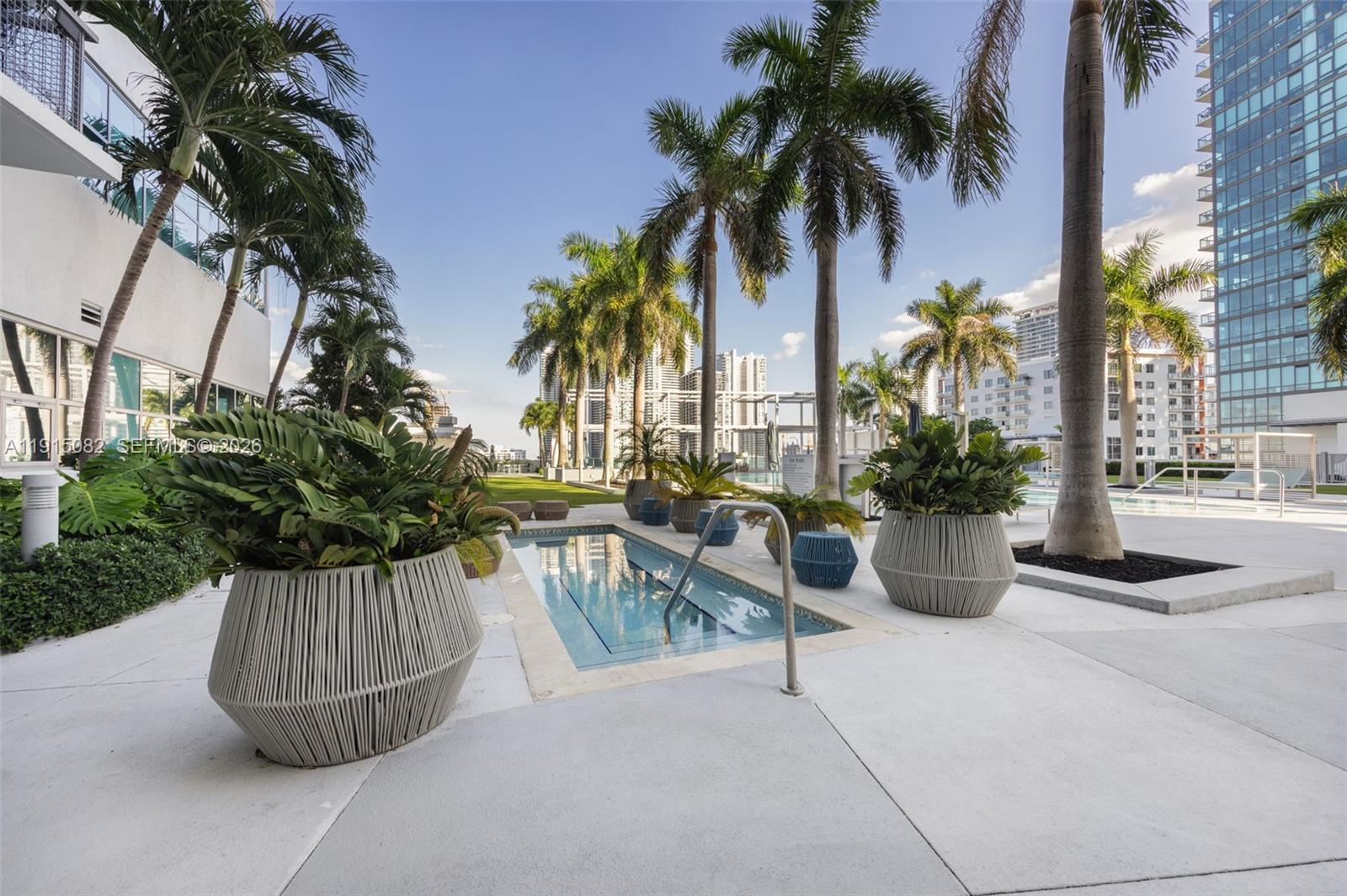 FOUR MIDTOWN MIAMI CONDO - Residential