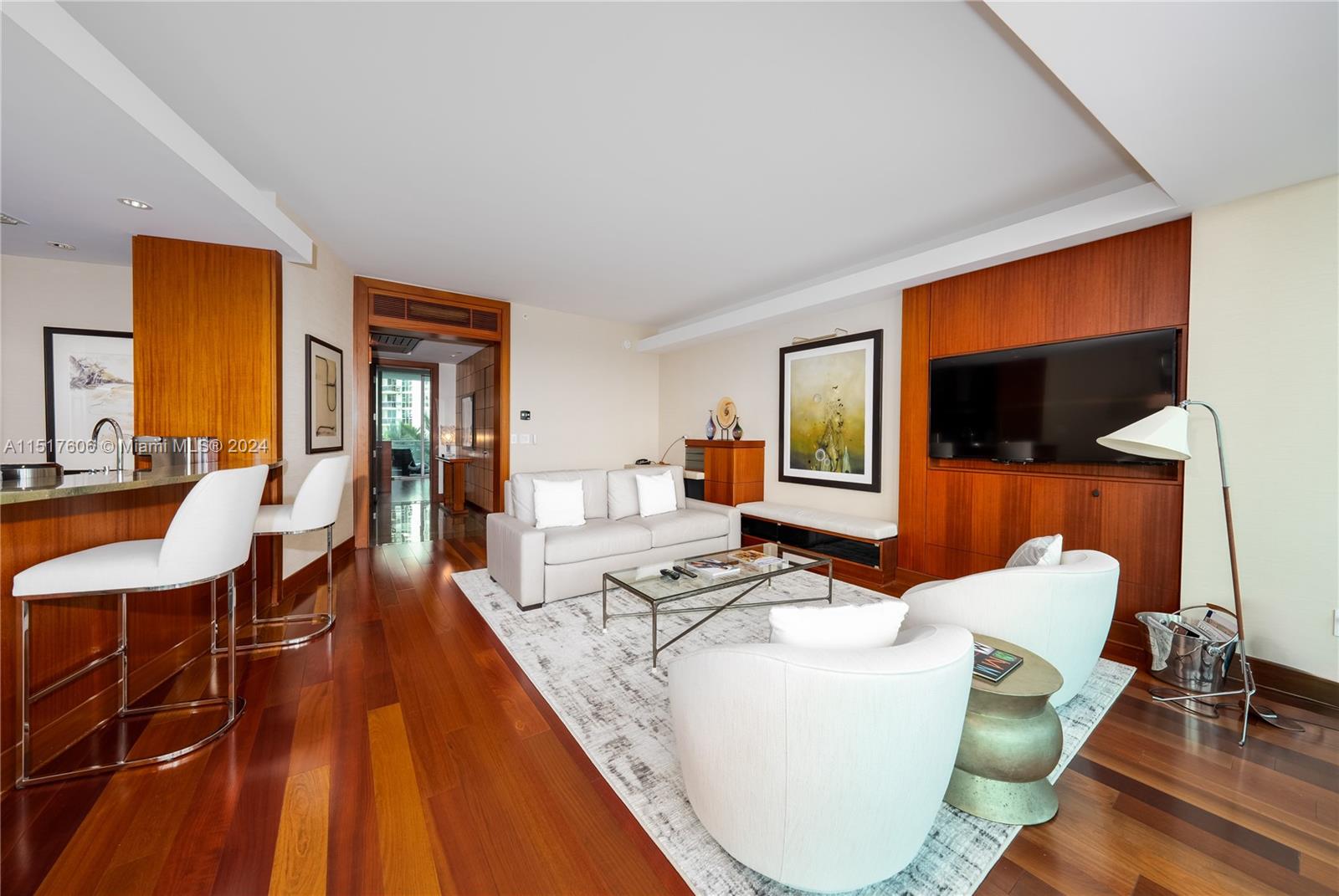 RITZ CARLTON - Residential Lease