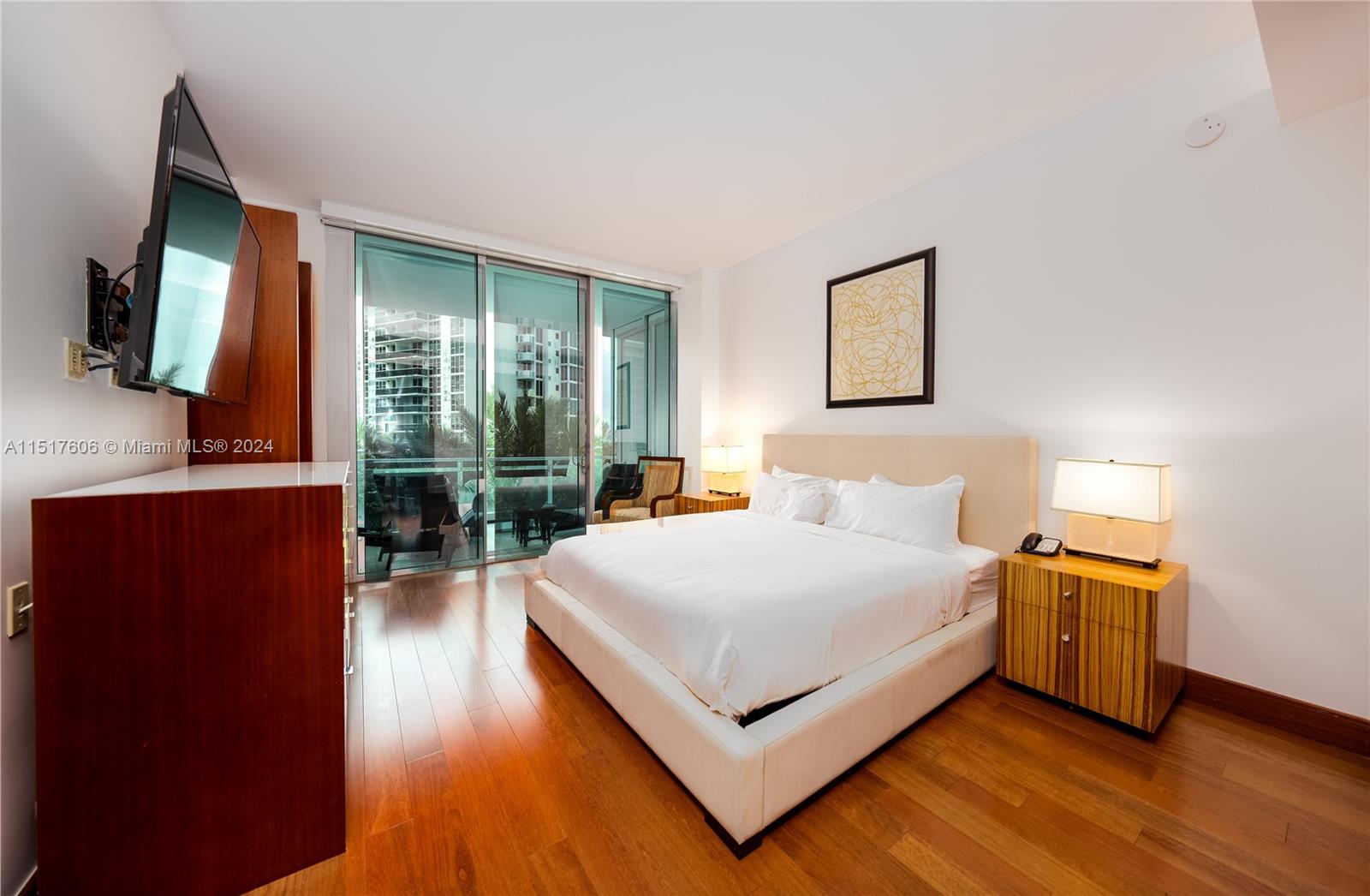 RITZ CARLTON - Residential Lease