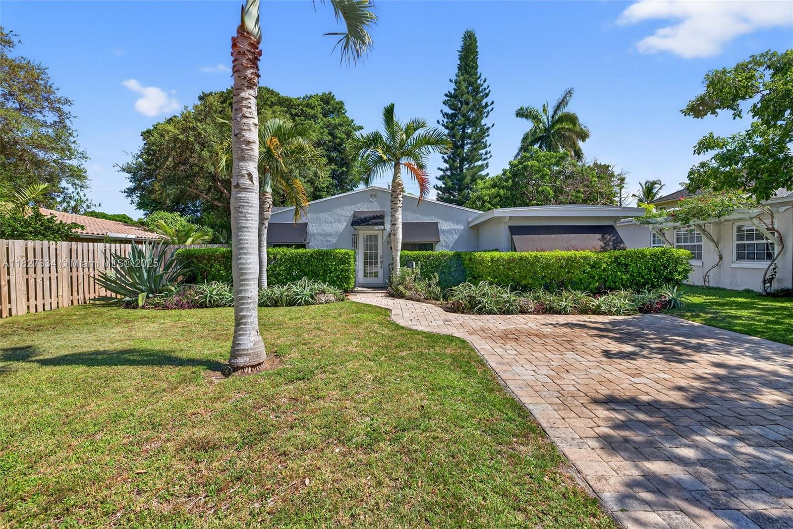 510 SW 19th St, Fort Lauderdale, FL, 33315/$669,000 1 510 SW 19th St