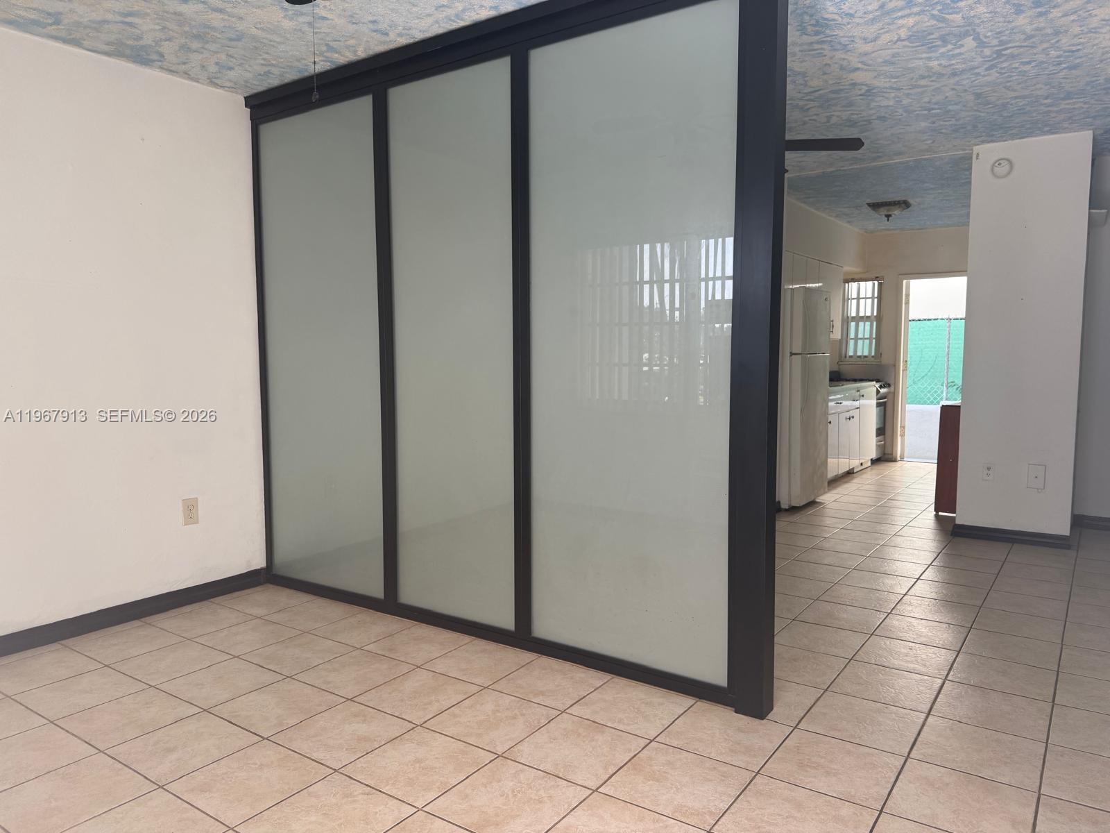 WATERSIDE CONDO - Residential