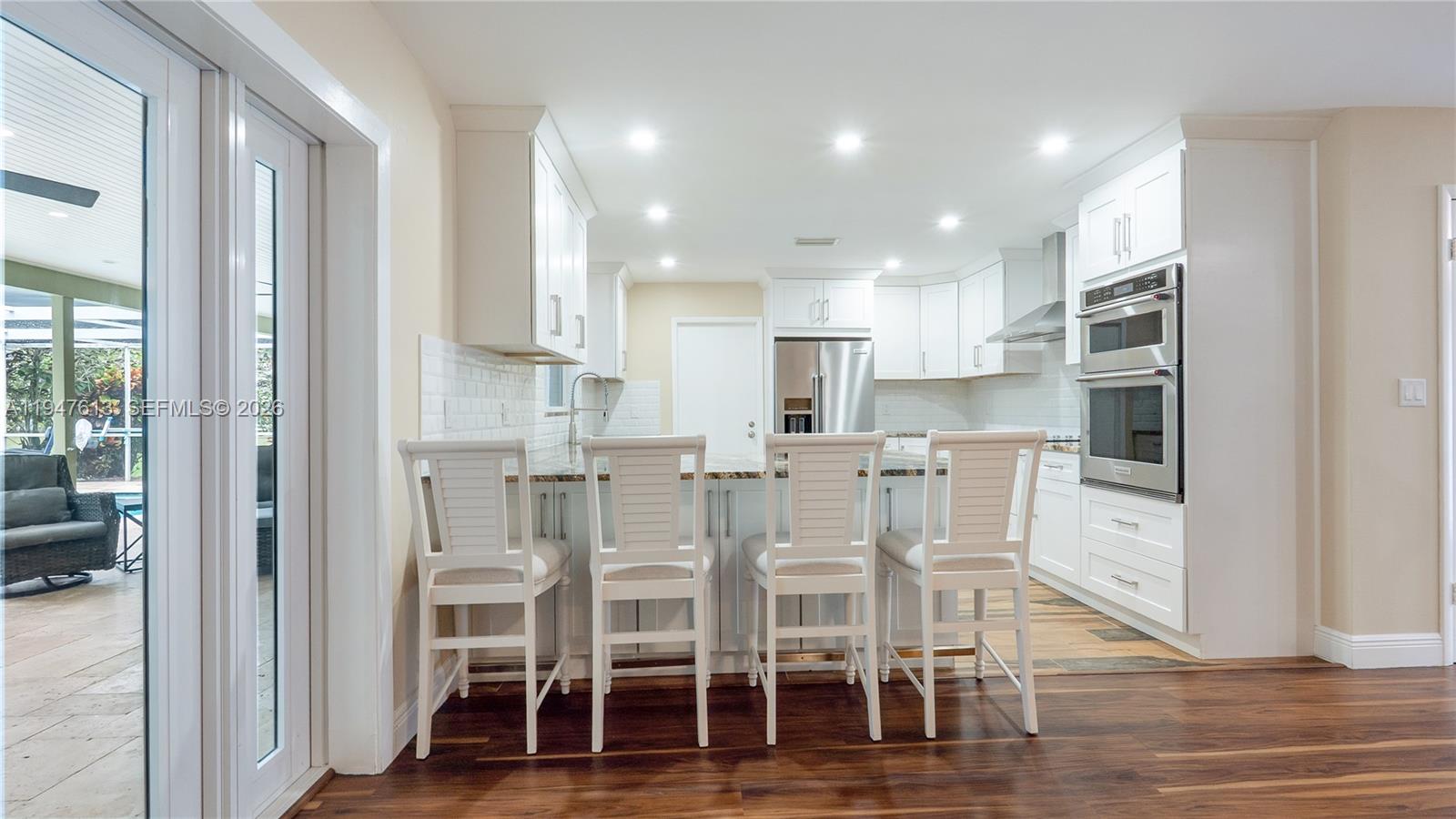 DAVIE FARMETTES - Residential