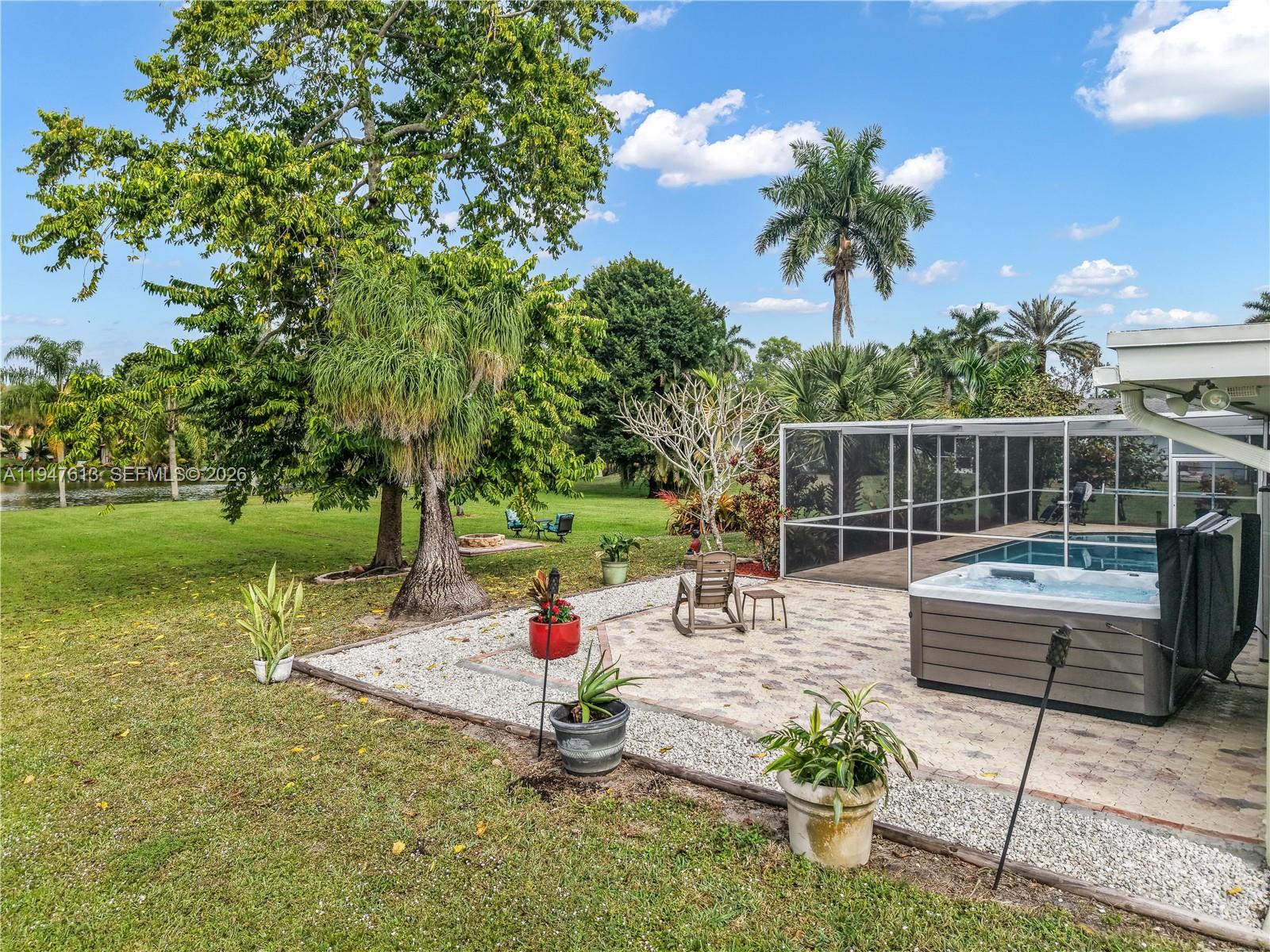 DAVIE FARMETTES - Residential