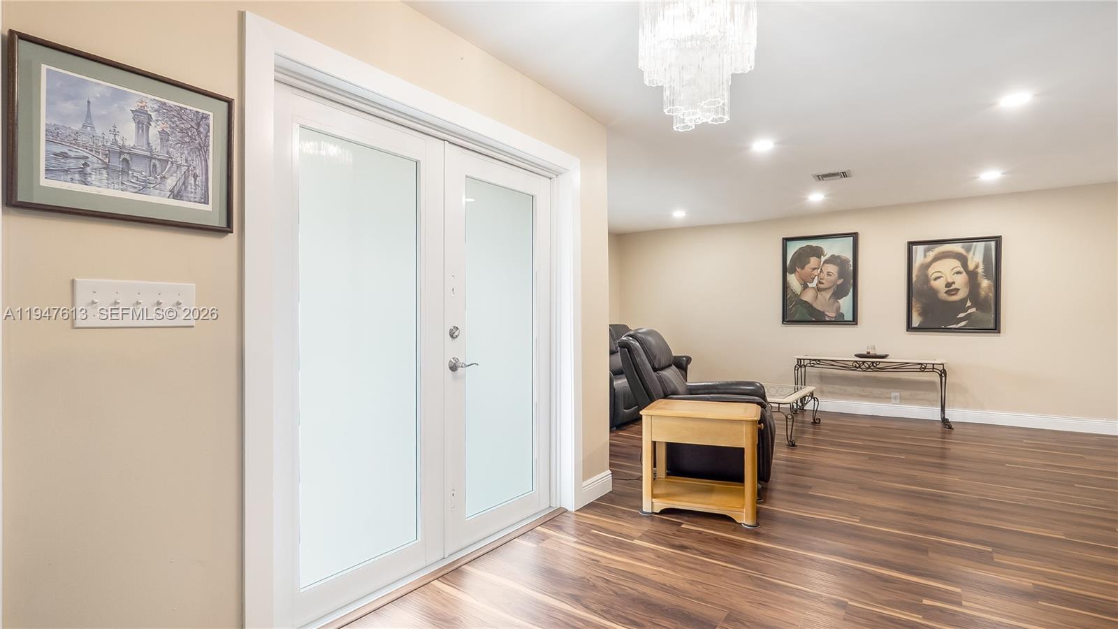 DAVIE FARMETTES - Residential