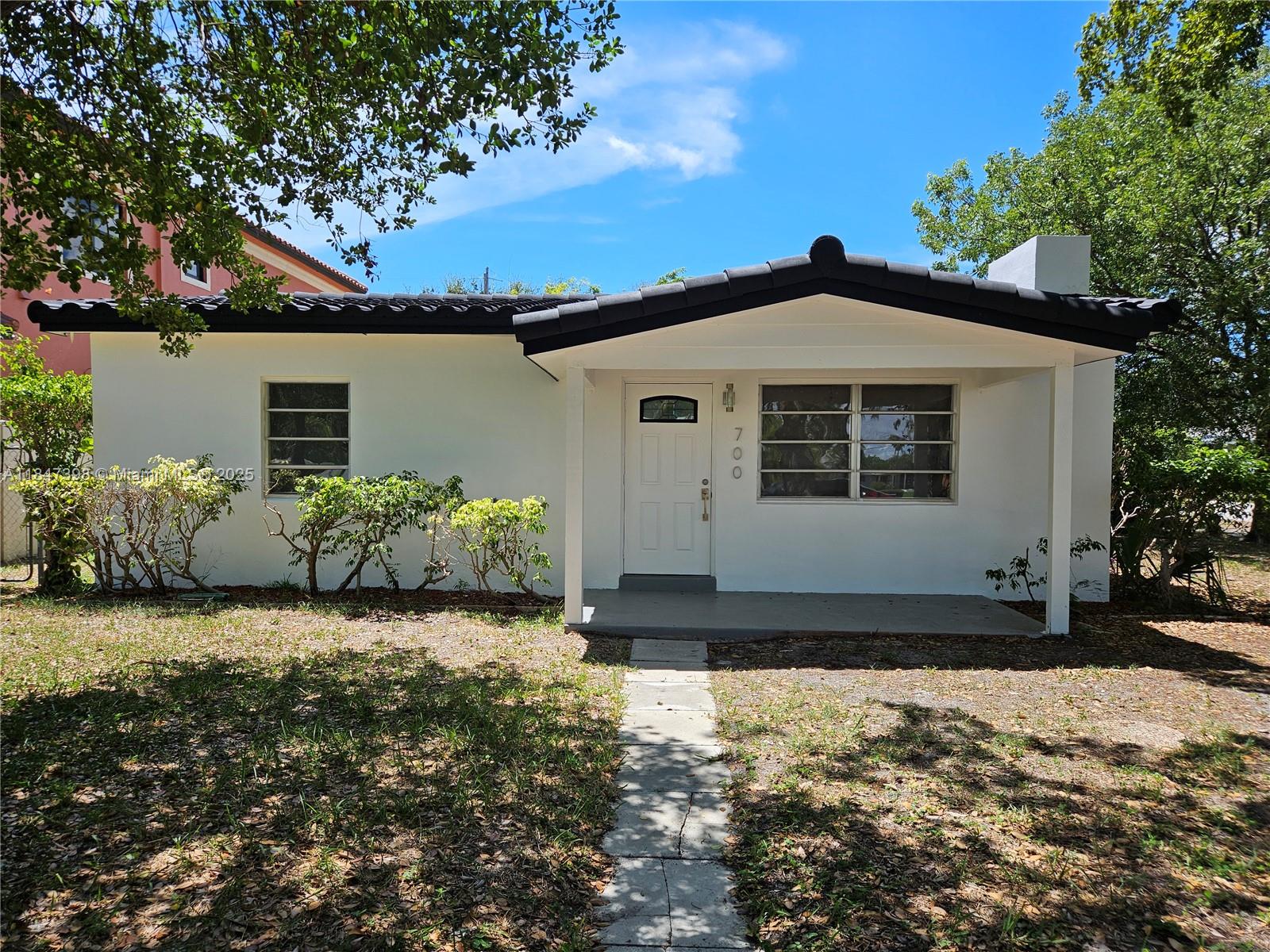 !!!BEST LOCATION!!! BEATIFULL dream home, corner home Remodeled located in the historic Old Pompano Beach with all new features, This newly 100% remodeled house was expanded to 4 bedrooms, 2 full bathrooms 1,484 Sqft of living A/C area space: Remodeling roof, NEW kitchen featuring all stainless steel appliances, quartz countertops, & modern cabinetry, NEW bathrooms, NEW floors, NEW ALL appliances, & more. !!NO HOA!! VERY BIG Spacious laundry room. NEAR to I-95 US-1 & a 20-min walk to Pompano Beach Pier, full of restaurants & entertainment. 5 min to the new downtown Pompano, Ritz Carlton, Located across from Pompano Community Park w/walking trails, amphitheater, Olympic pool, baseball, basketball, soccer & tennis fields. Also across top-rated magnet Pompano Beach High School.