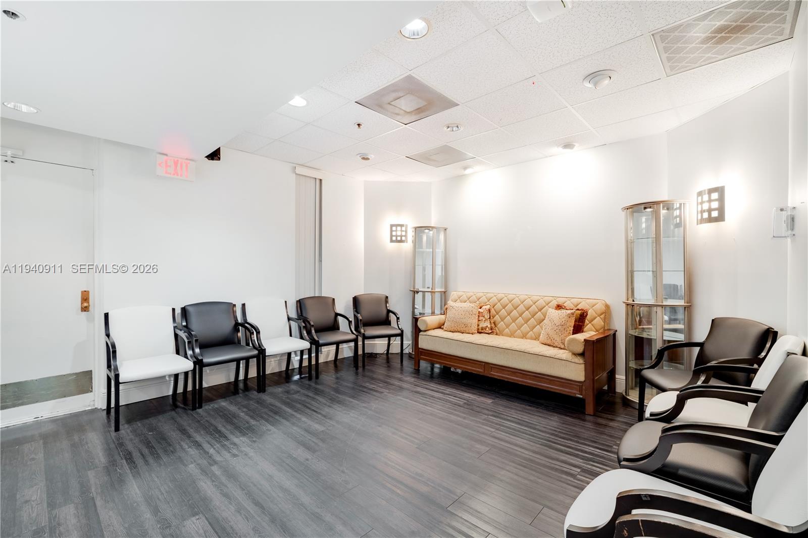 13005 Southern Blvd 221