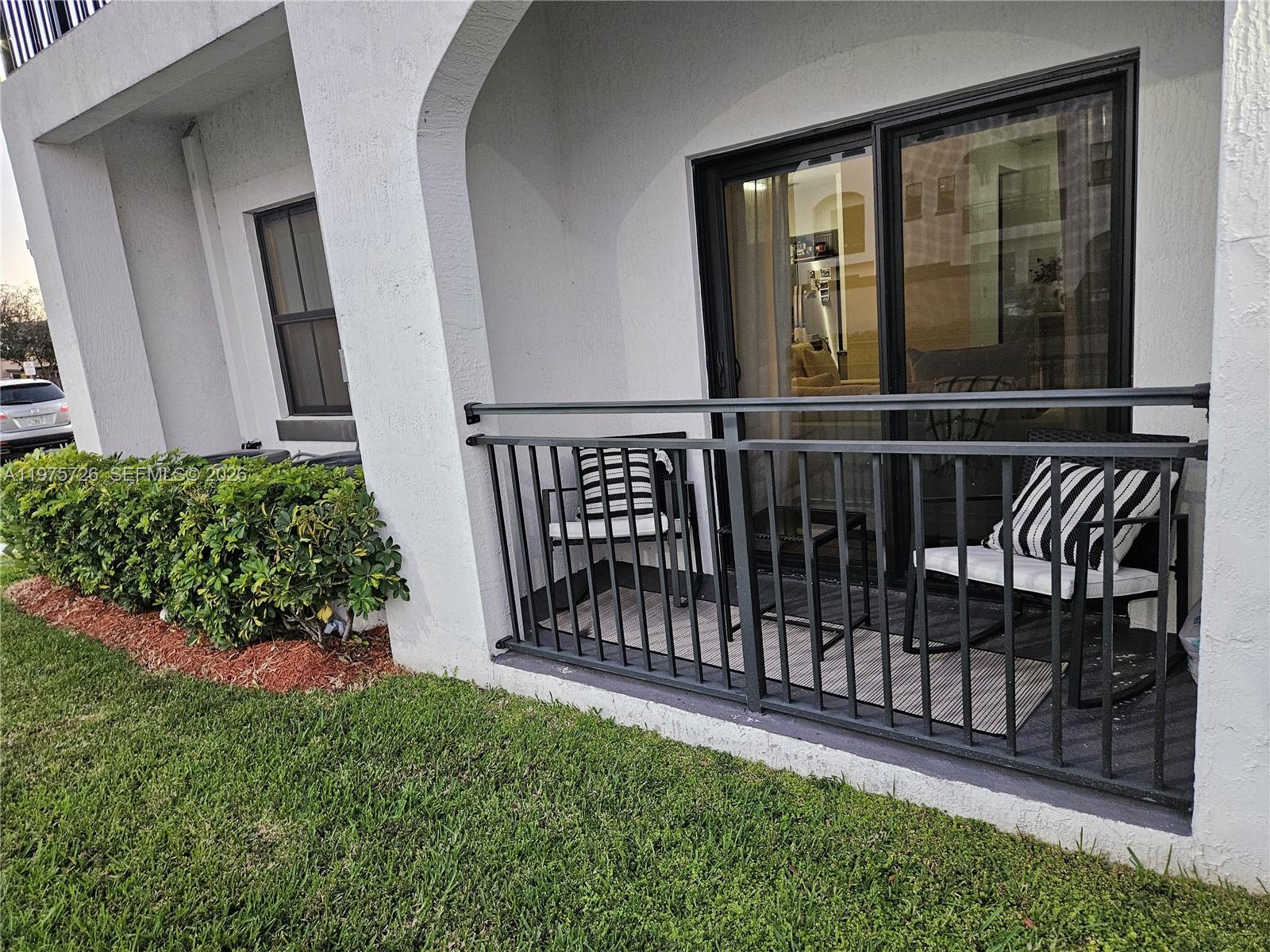 CENTURY PARK SOUTH - Residential Lease