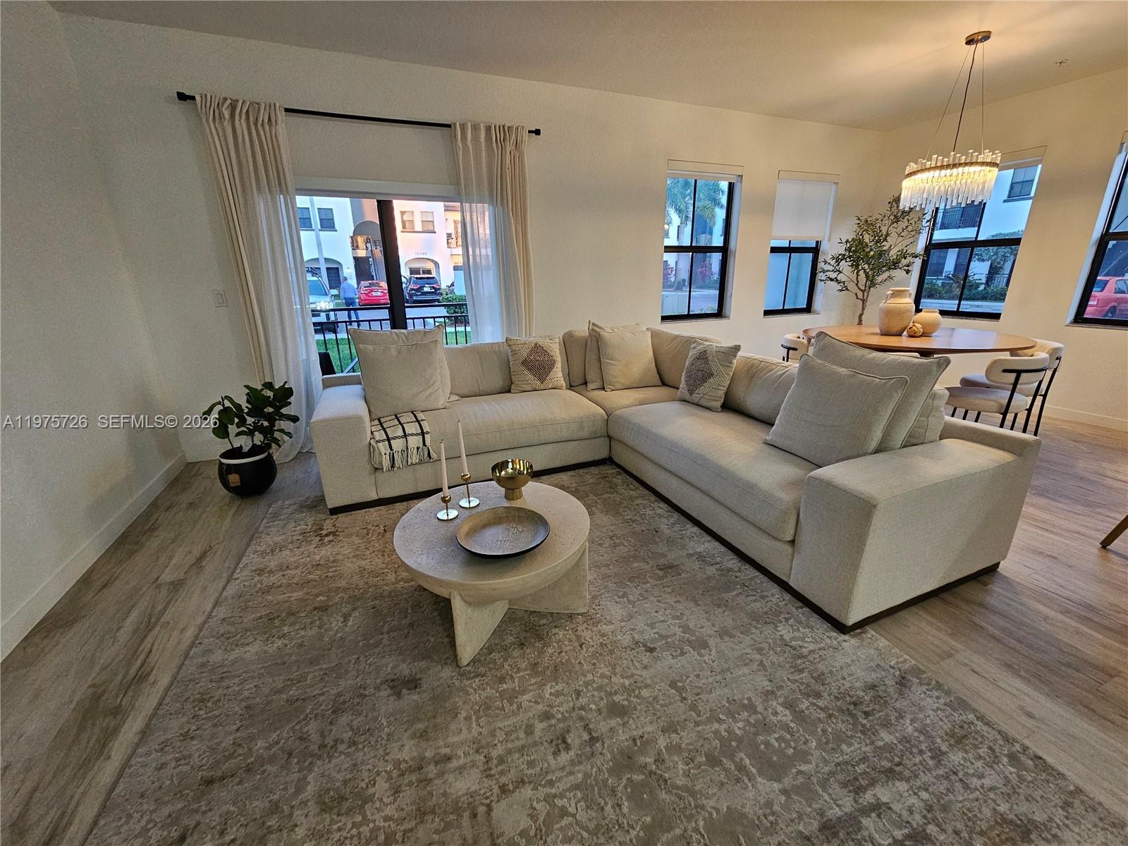 CENTURY PARK SOUTH - Residential Lease