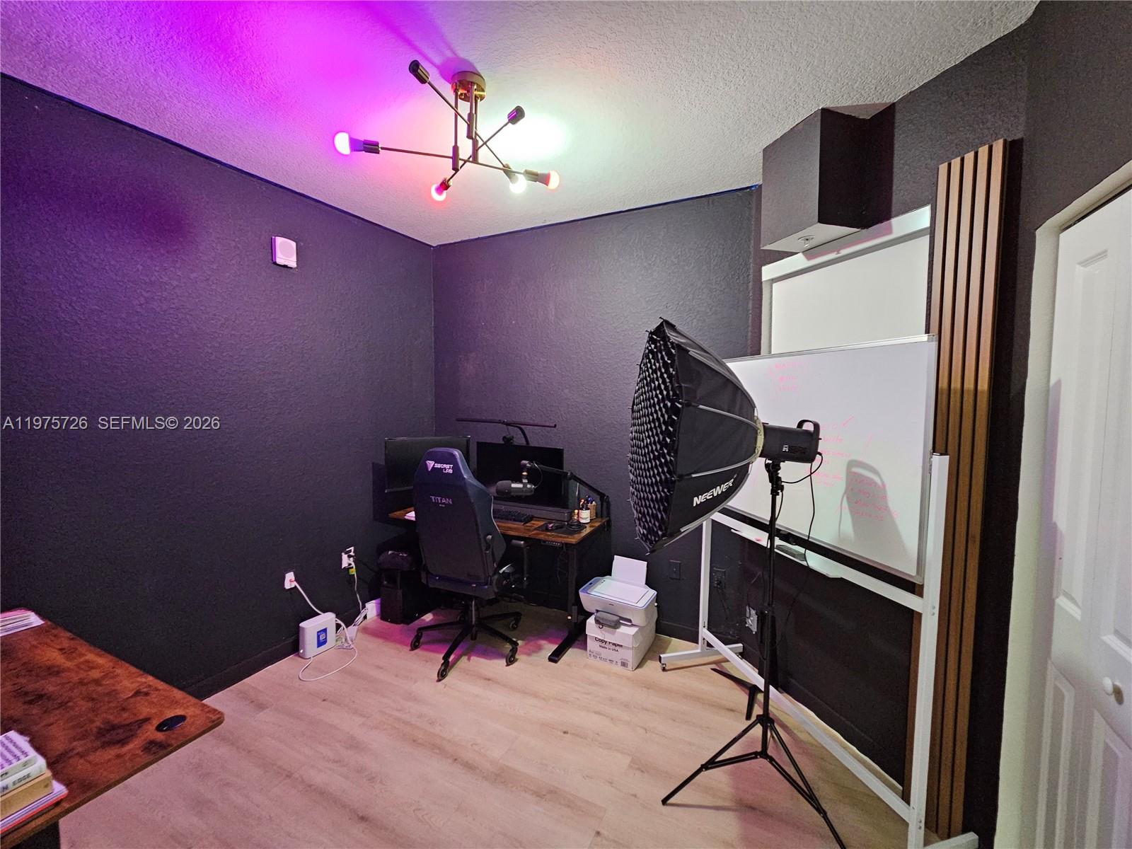 CENTURY PARK SOUTH - Residential Lease