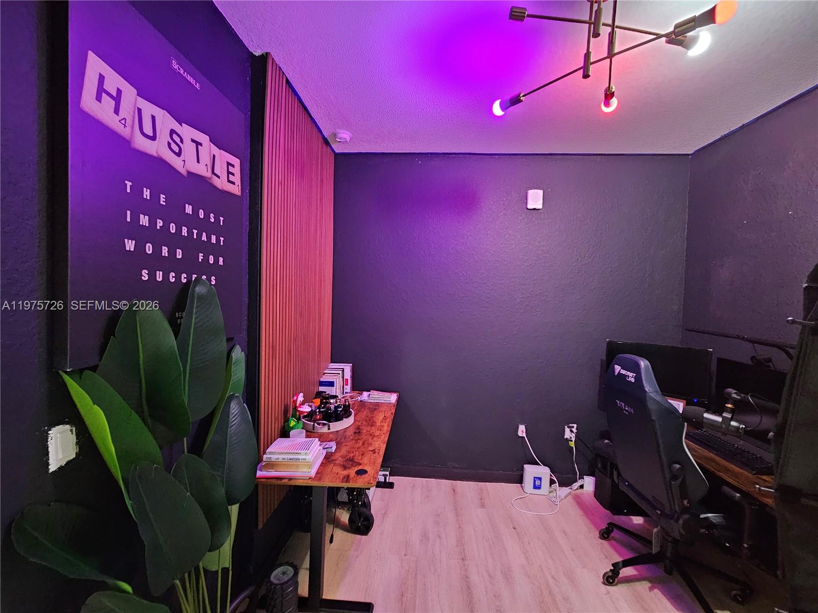 CENTURY PARK SOUTH - Residential Lease