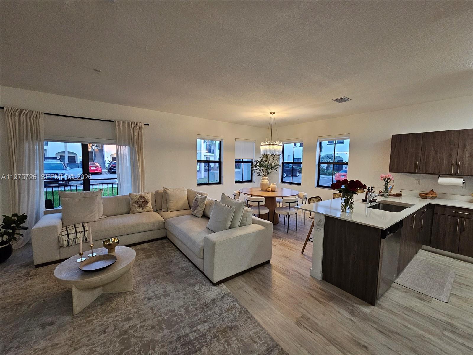 CENTURY PARK SOUTH - Residential Lease