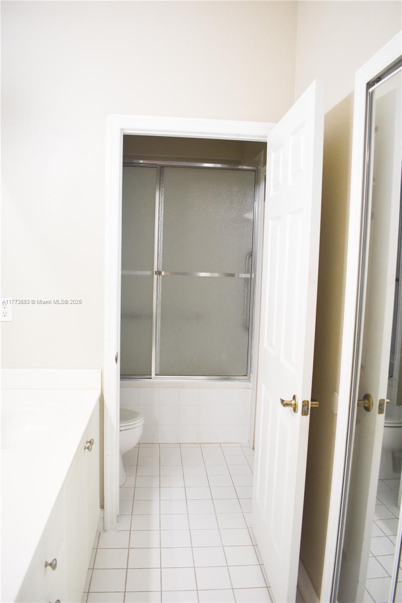 CENTURY GARDENS VILLAS - Residential Lease