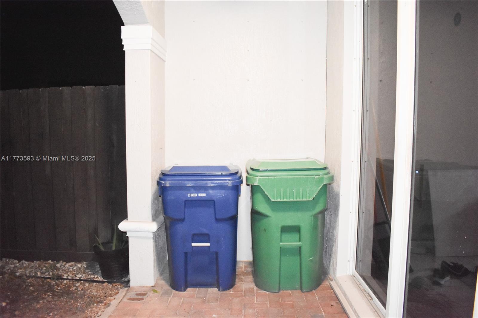 CENTURY GARDENS VILLAS - Residential Lease