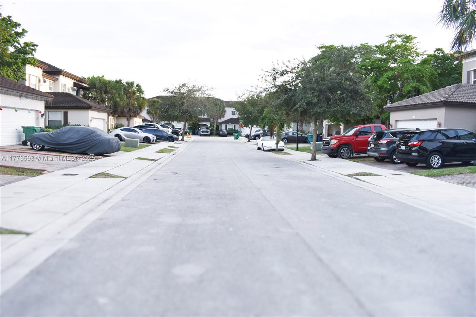 CENTURY GARDENS VILLAS - Residential Lease