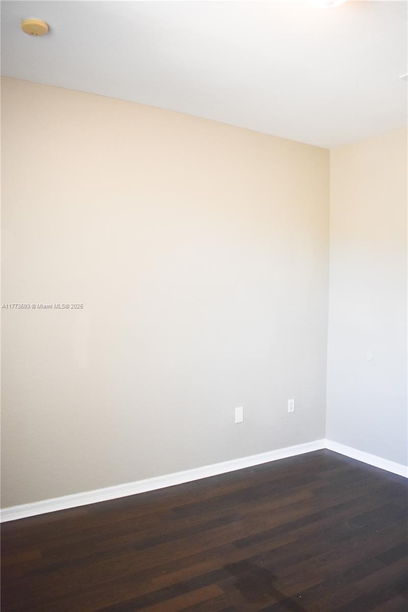 CENTURY GARDENS VILLAS - Residential Lease