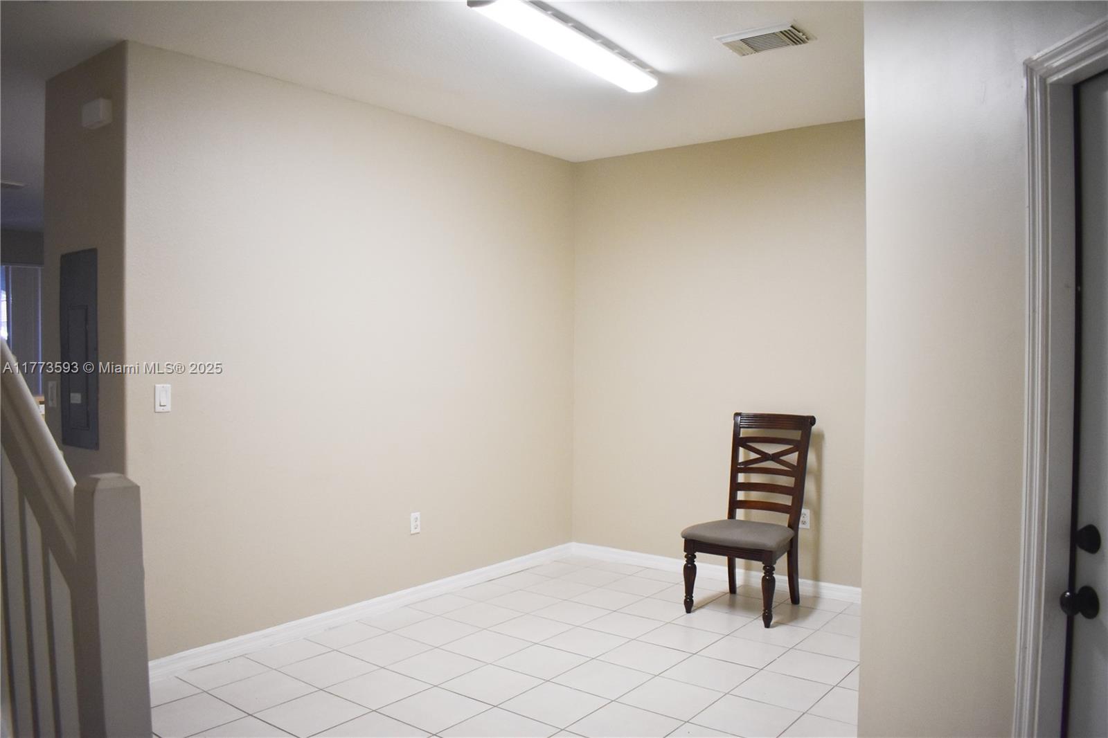 CENTURY GARDENS VILLAS - Residential Lease