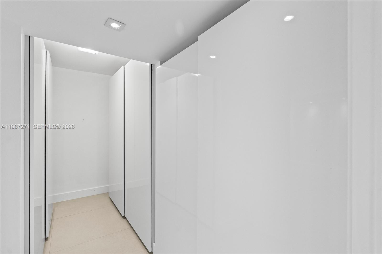 THE PALACE CONDO - Residential