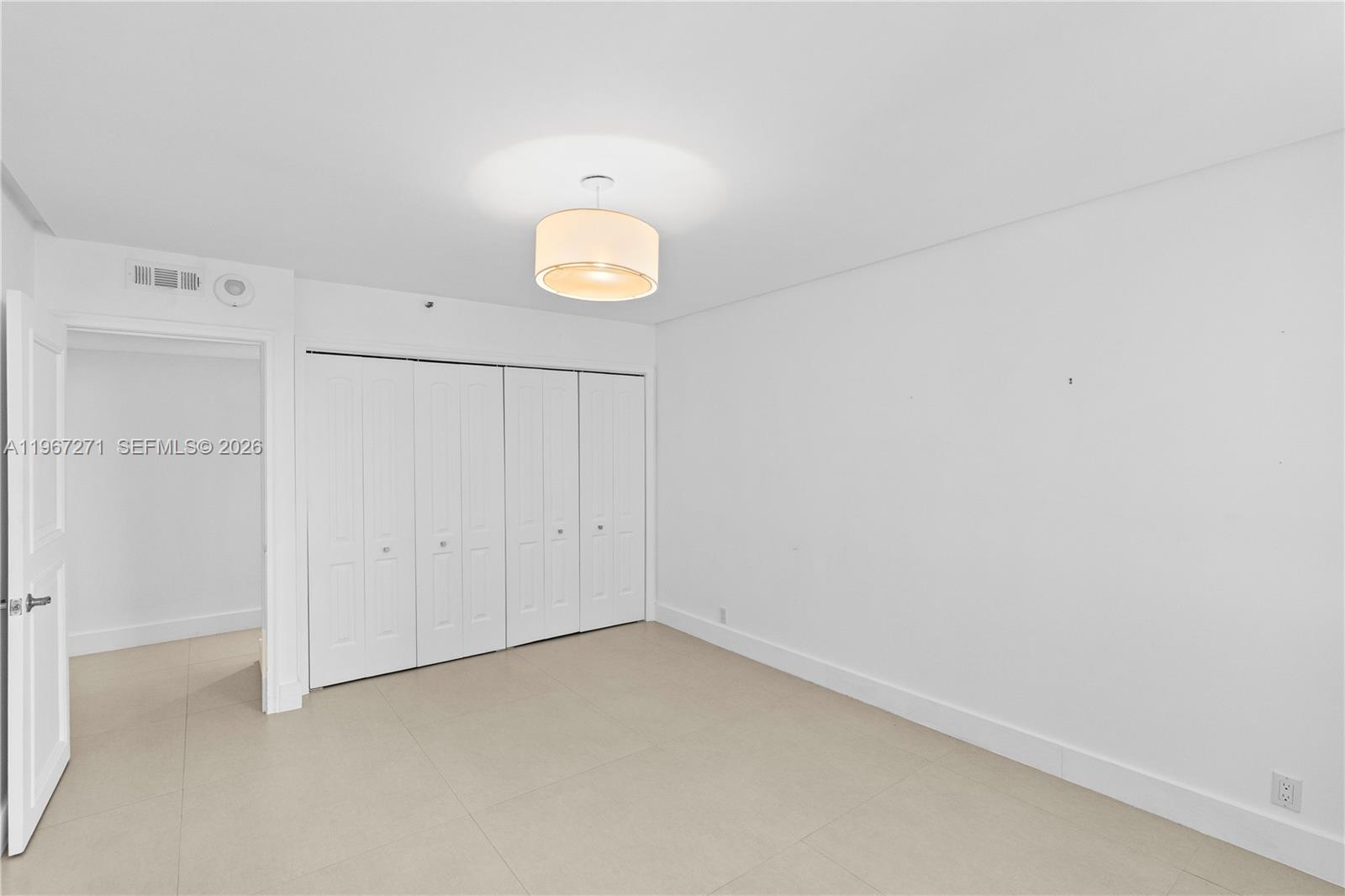 THE PALACE CONDO - Residential