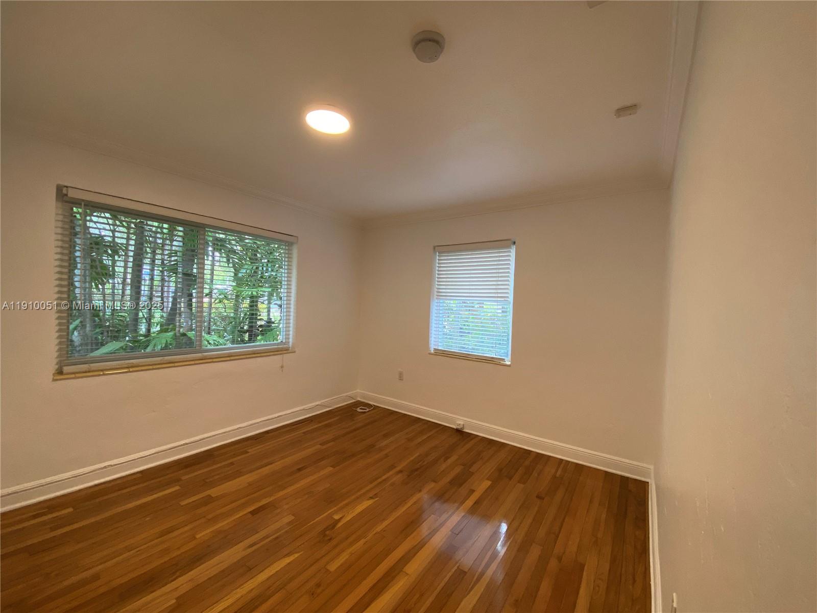 COUNTRY CLUB ESTATES SEC - Residential Lease