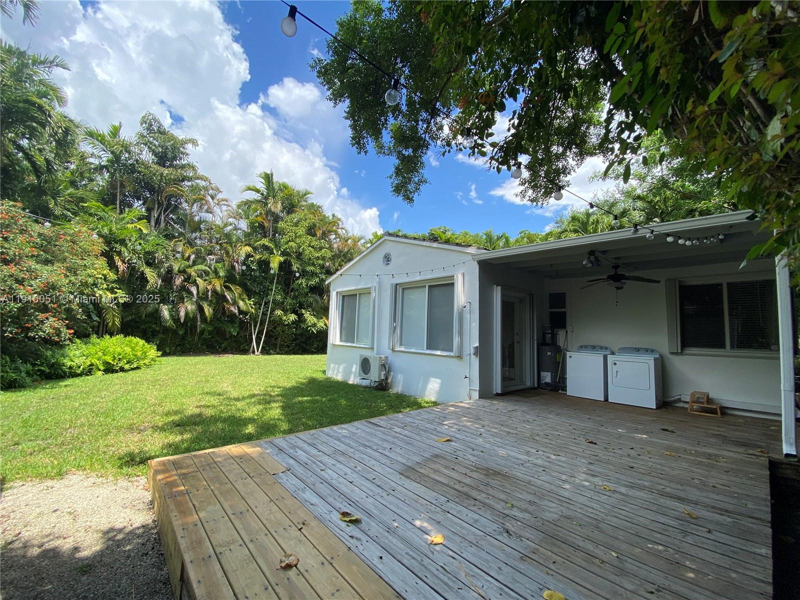 COUNTRY CLUB ESTATES SEC - Residential Lease