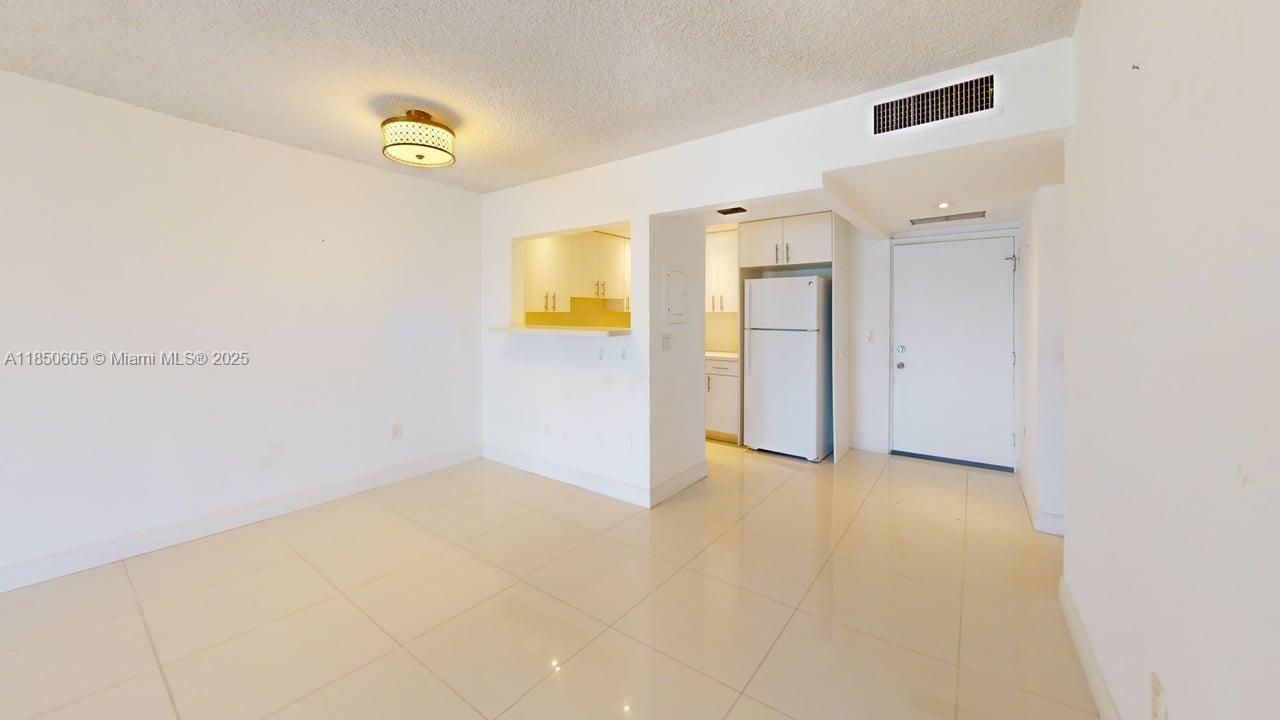 POINT EAST ONE CONDO-BLDG - Residential