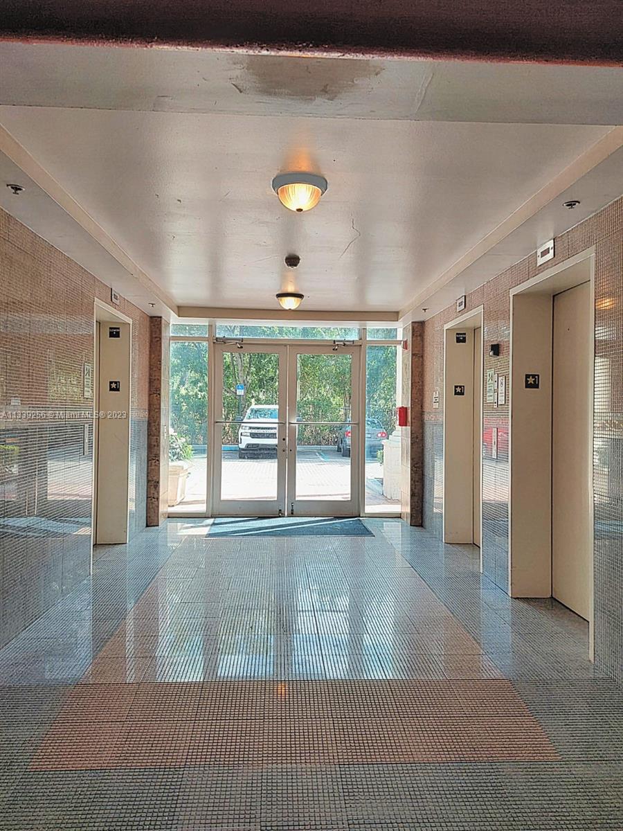 BLUE LAGOON CONDO - Residential Lease