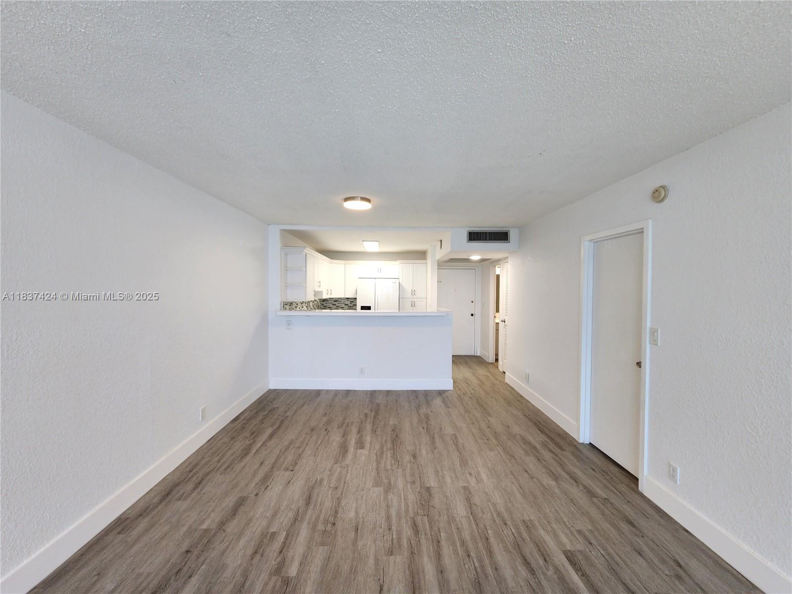 PARKER PLAZA CONDO ESTATE - Residential