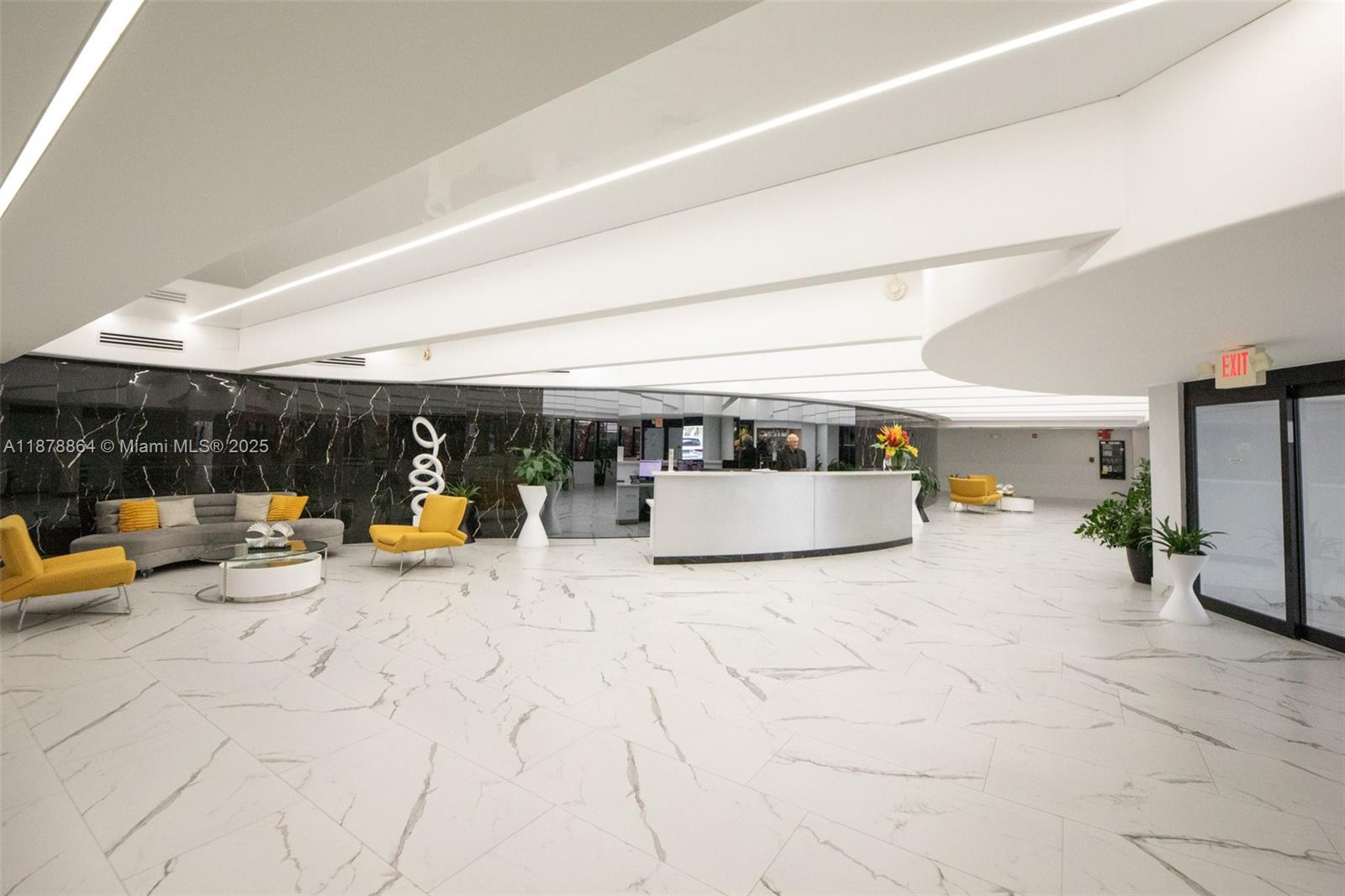 LA MER ESTATES SOUTH COND - Residential