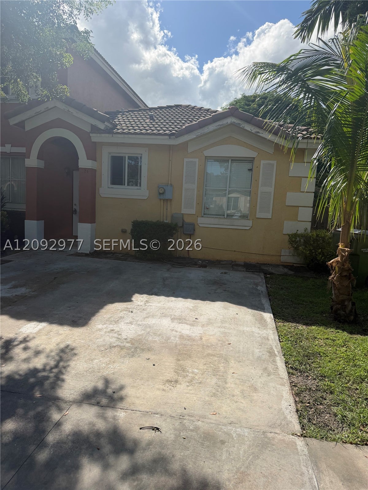 124 SW 16th Ave