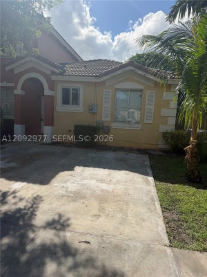 124 SW 16TH AVE, HOMESTEAD, FL 33030 - Image 9b900d05aa455dfd4a1690e1ae18ffe6/2797082788