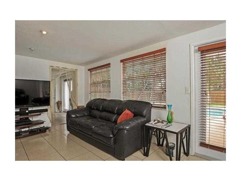 HOLLYWOOD HILLS AMEN PLAT - Residential