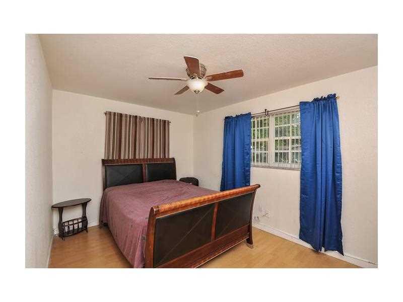 HOLLYWOOD HILLS AMEN PLAT - Residential