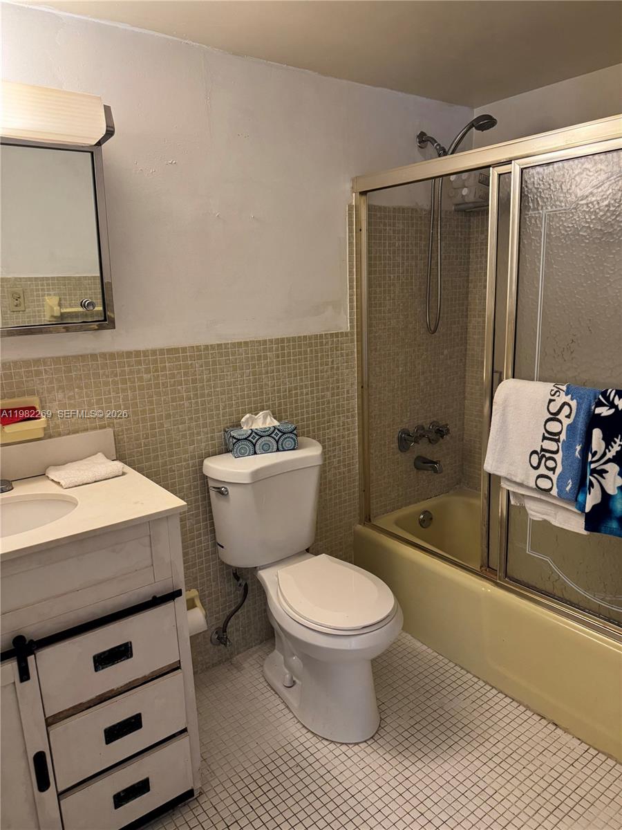 RO-MONT SOUTH CONDO F - Residential