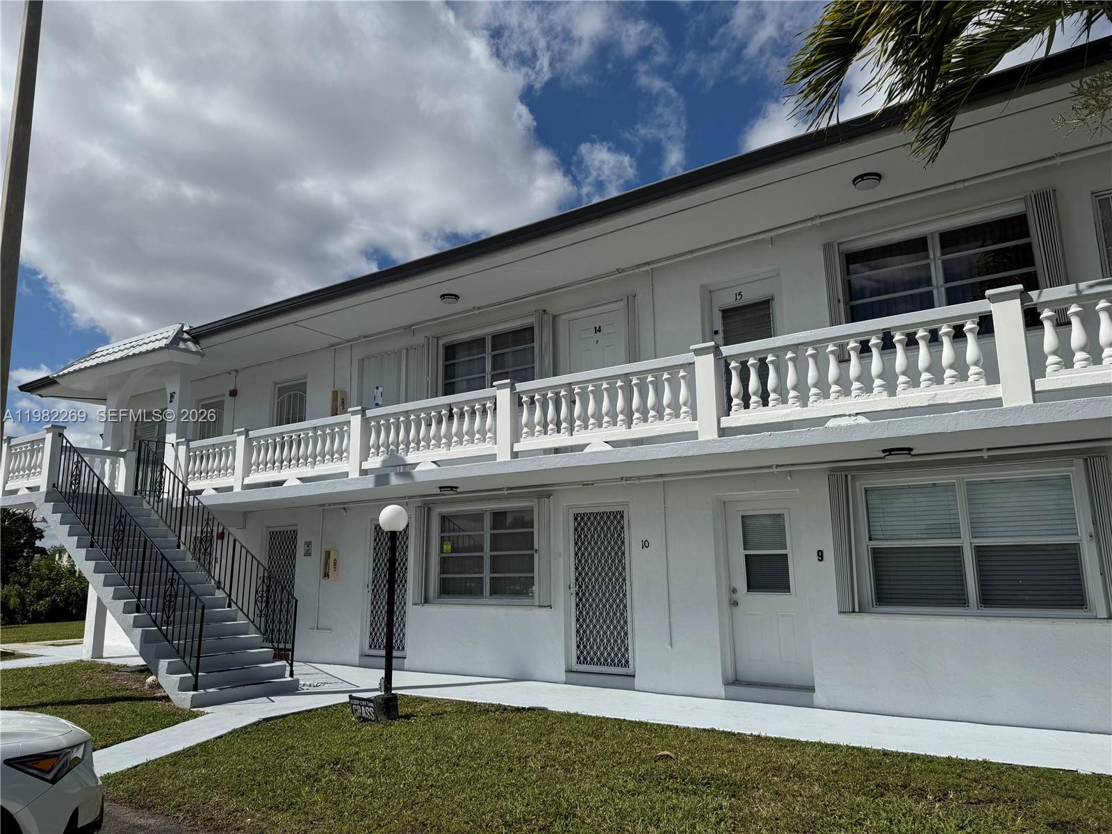 RO-MONT SOUTH CONDO F - Residential