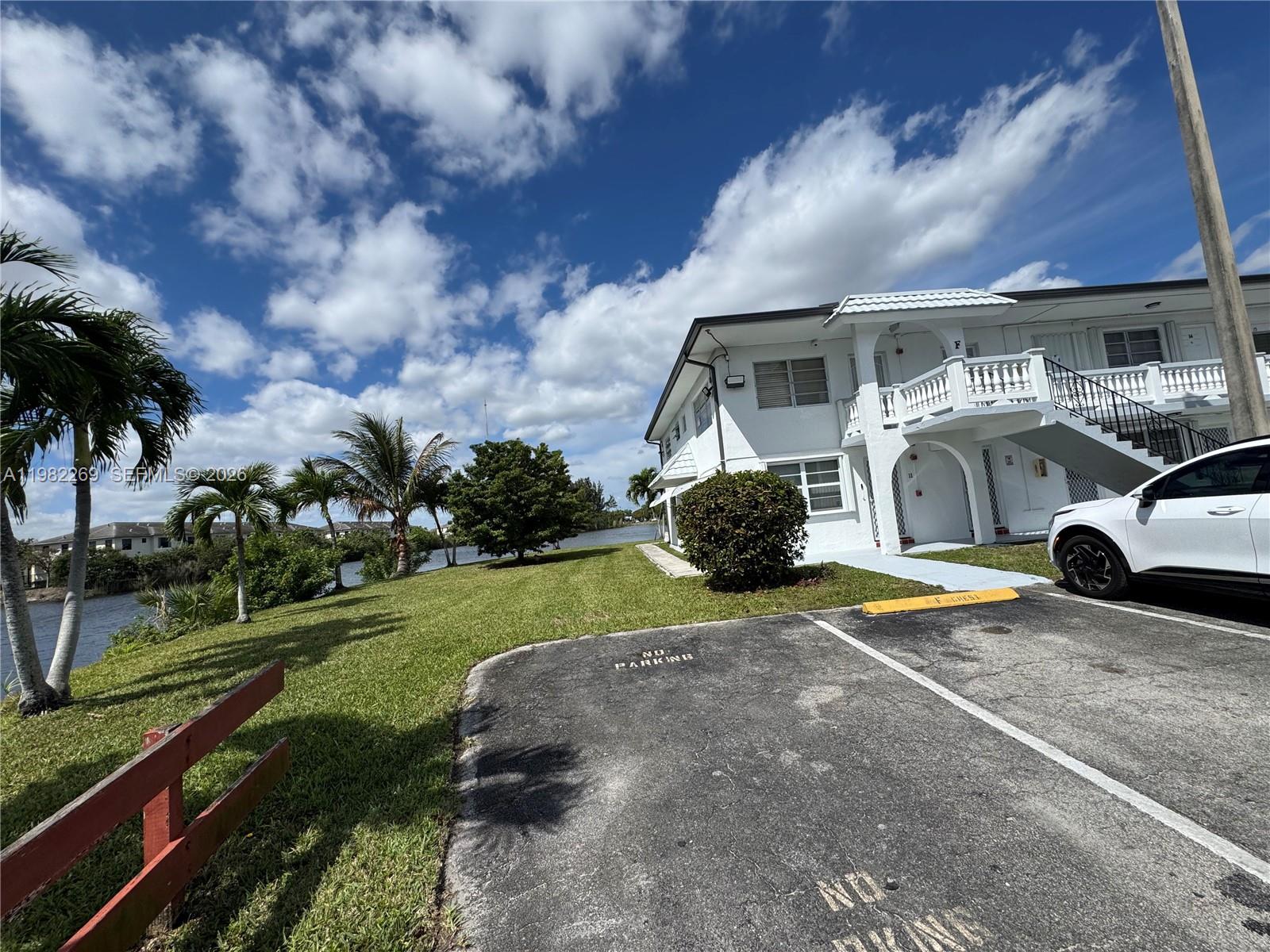 RO-MONT SOUTH CONDO F - Residential