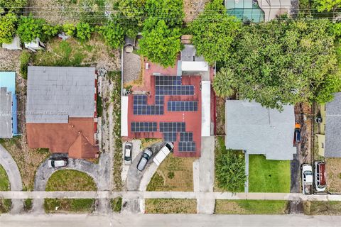 Quadruplex in Miami Gardens FL 18502 23rd Ct.jpg