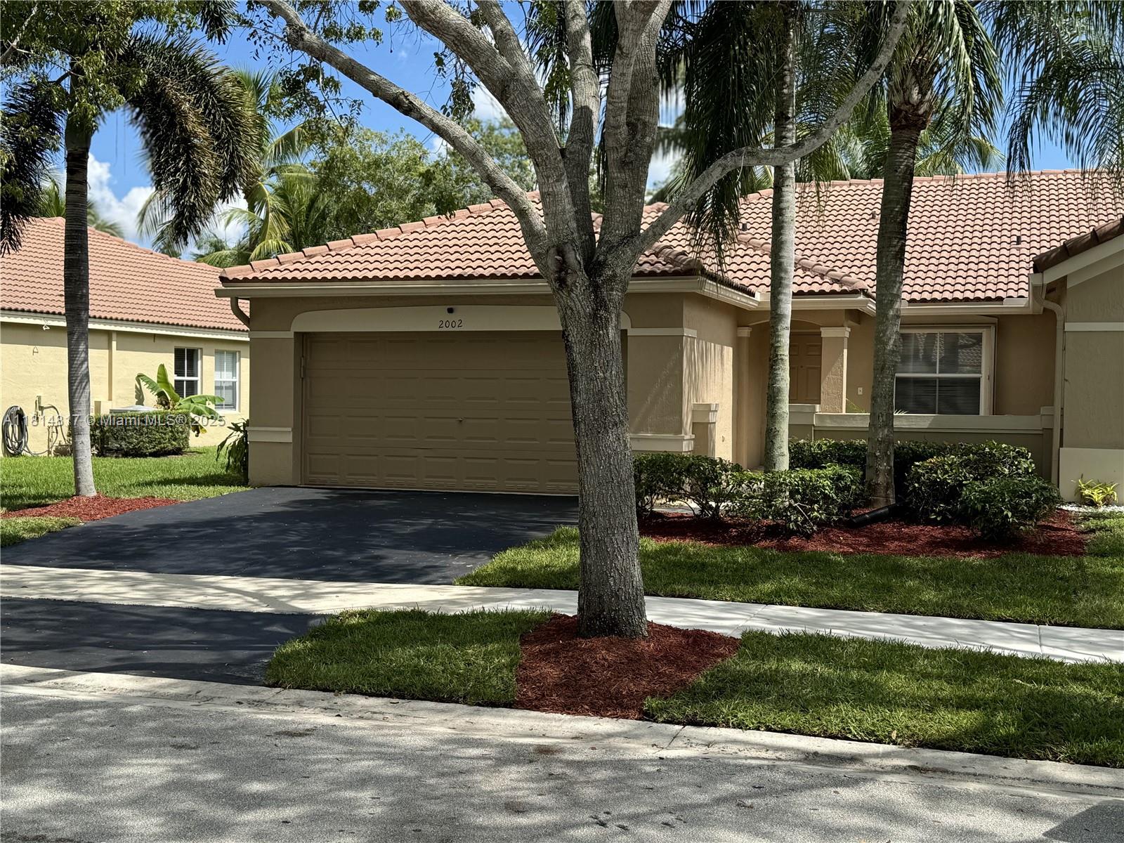 Rental Property at 2002 Andromeda Ln, Weston, Broward County, Florida - Bedrooms: 3 
Bathrooms: 2  - $3,900 MO.
