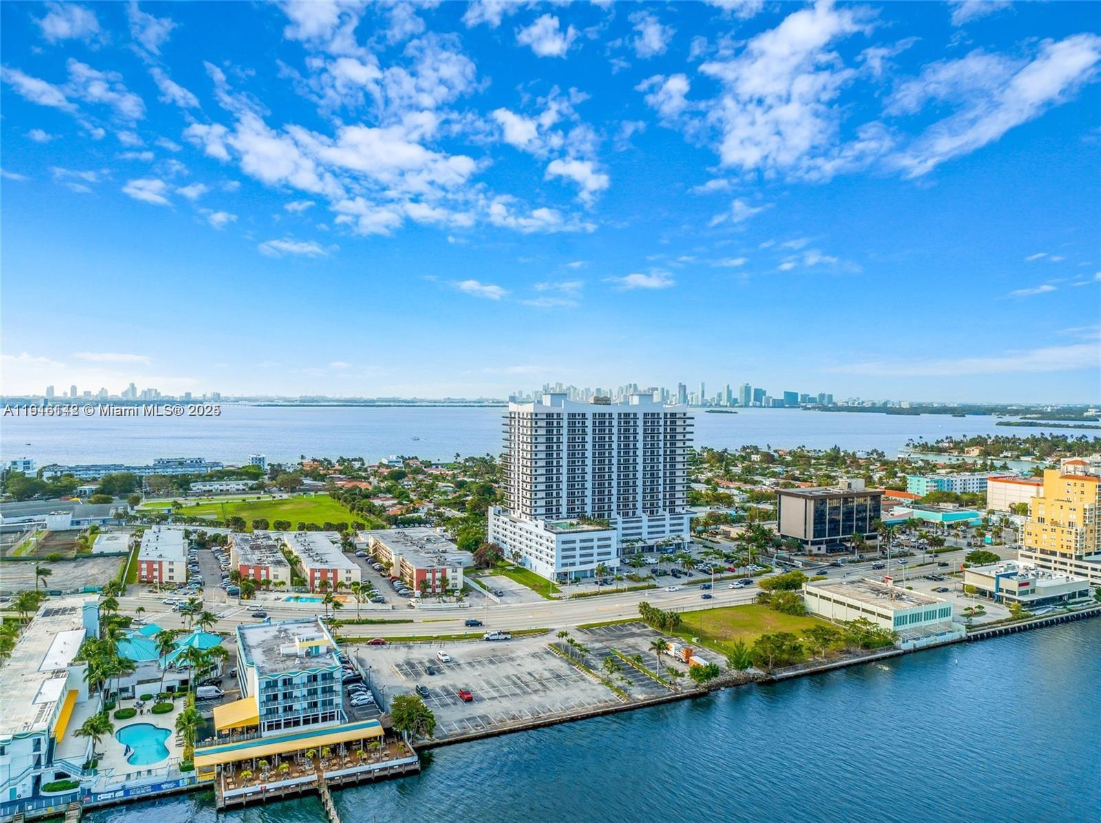 THE LEXI CONDO - Residential