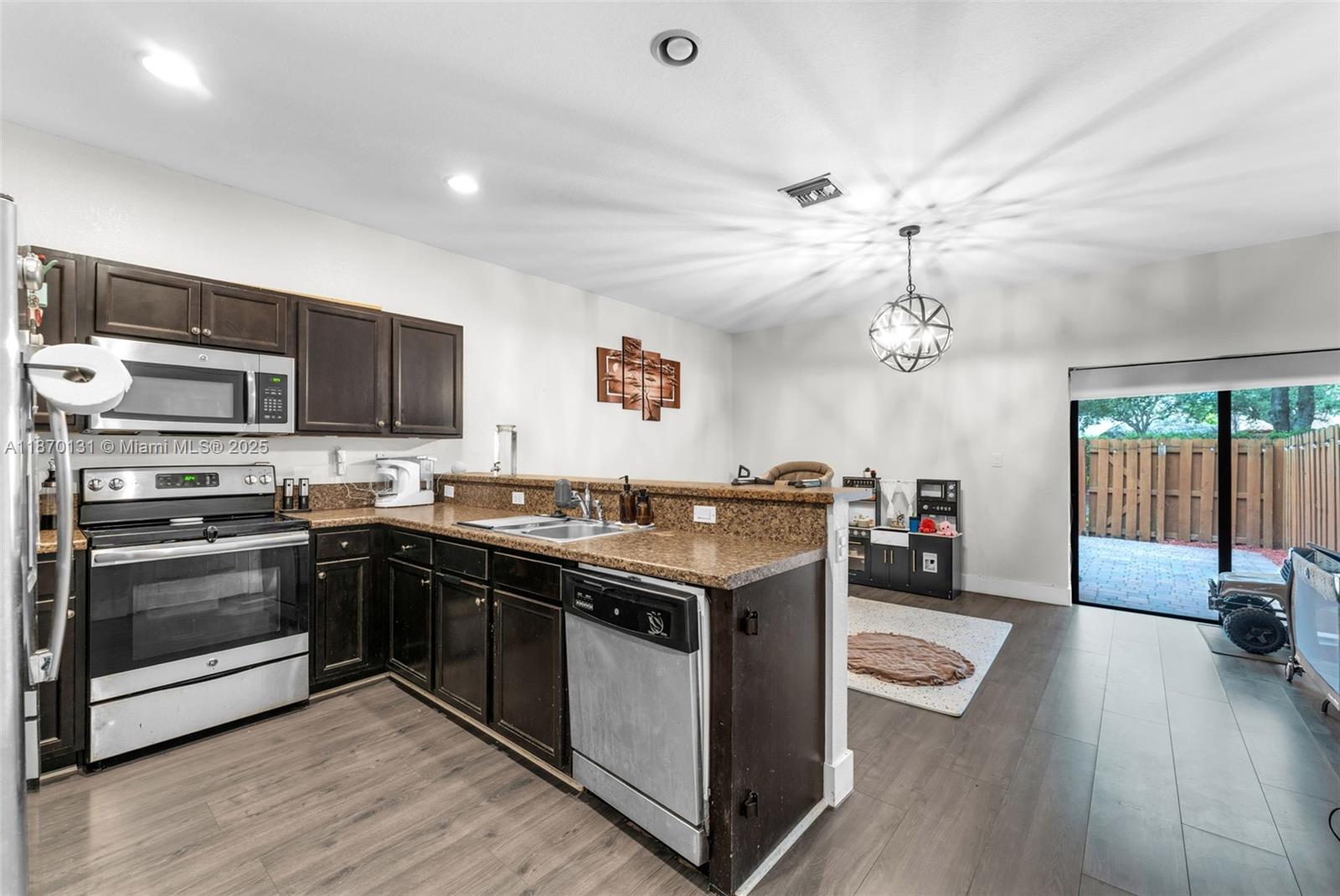 MARTINIQUE AT OASIS REPLA - Residential