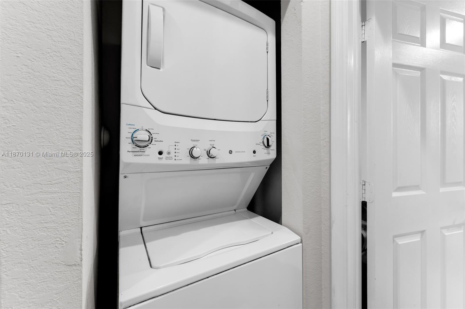 MARTINIQUE AT OASIS REPLA - Residential