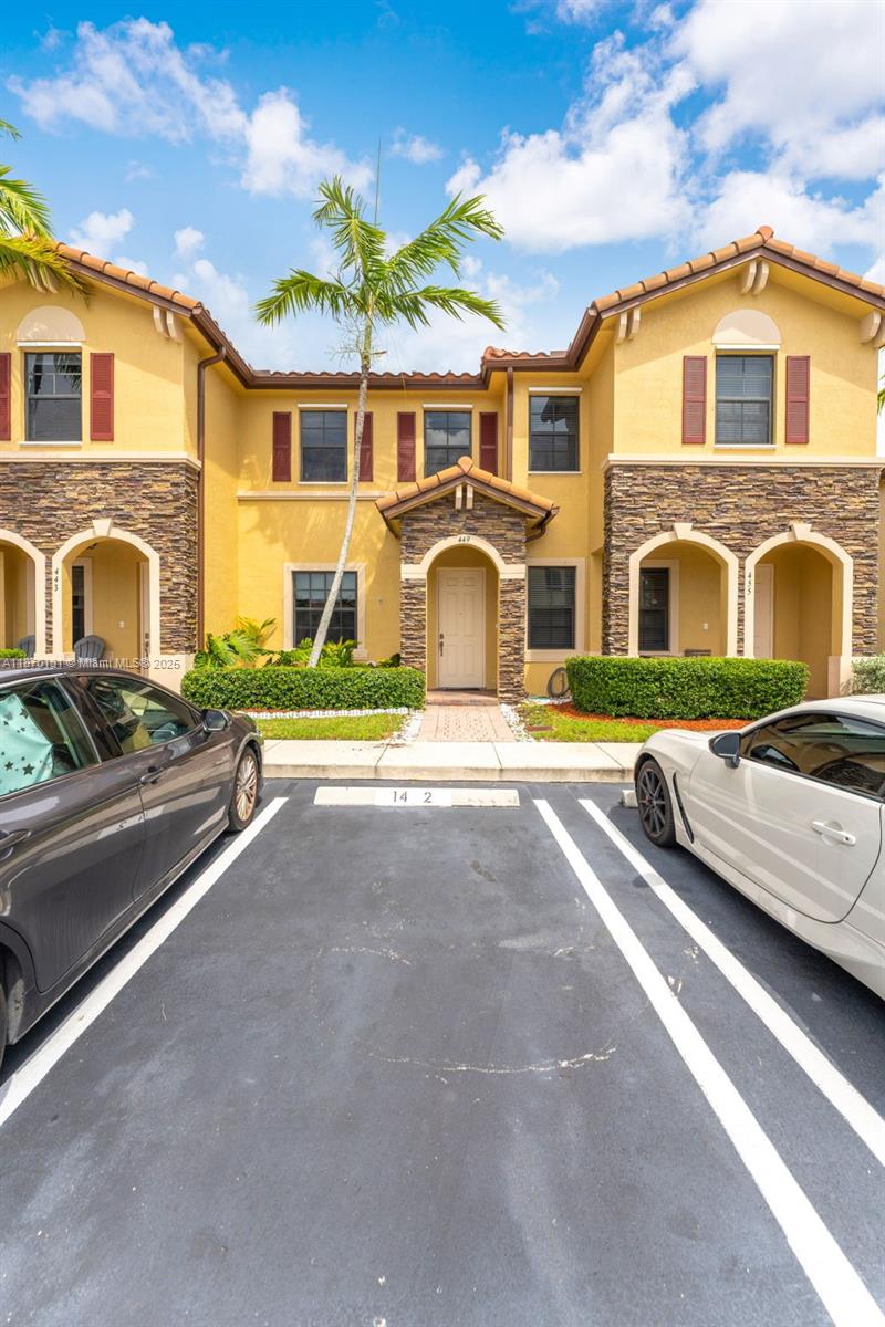 Welcome to this beautiful townhouse in the gated community of Martinique This spacious 2-bedrooms, 2.5-bathroom home features an inviting layout perfect for comfortable living. Located in a well-maintained community, residents enjoy access to a resort-style clubhouse with a sparkling pool, gym and a playground. Turnpike is just five minutes away! The neighborhood is also home to great schools, shopping centers, and a variety of amazing restaurants.