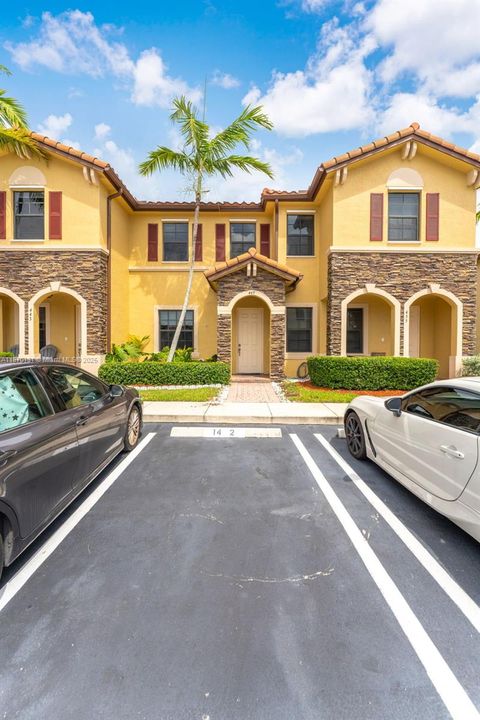 Photo of 449 SE 32 Ter, Homestead, FL 33033 (MLS # A11870131)
