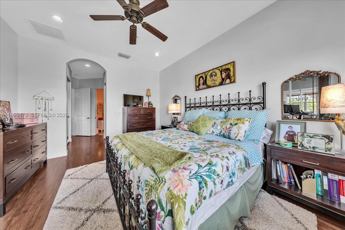 CYPRESS POINTE IV AT HERO - Residential