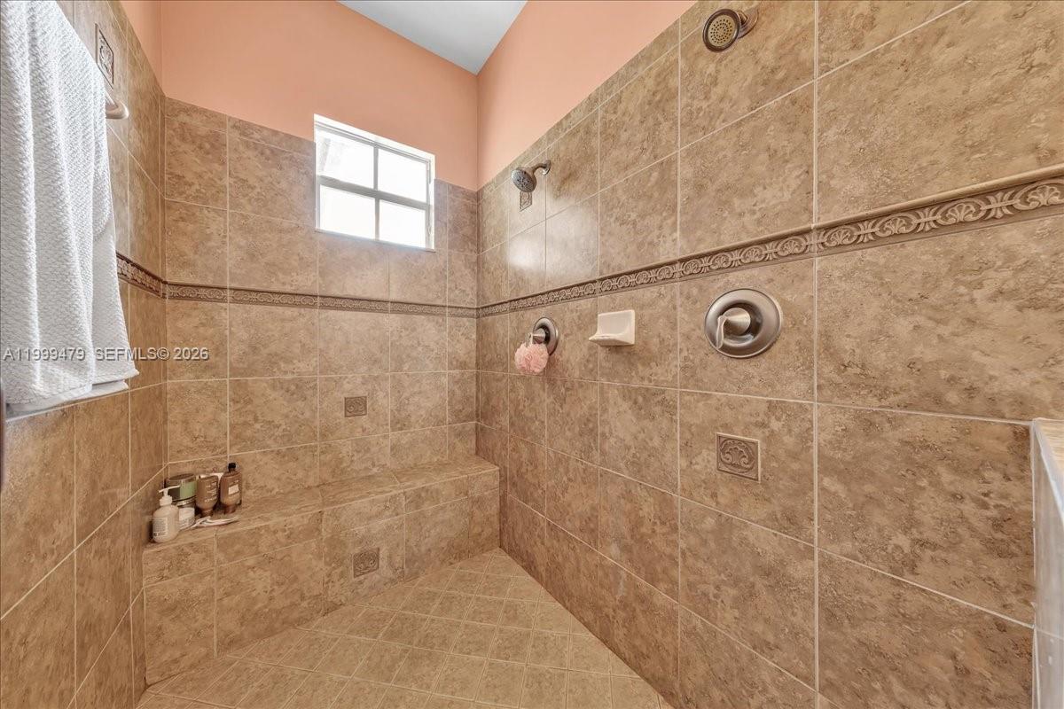 CYPRESS POINTE IV AT HERO - Residential