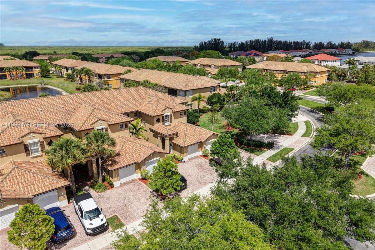 CYPRESS POINTE IV AT HERO - Residential