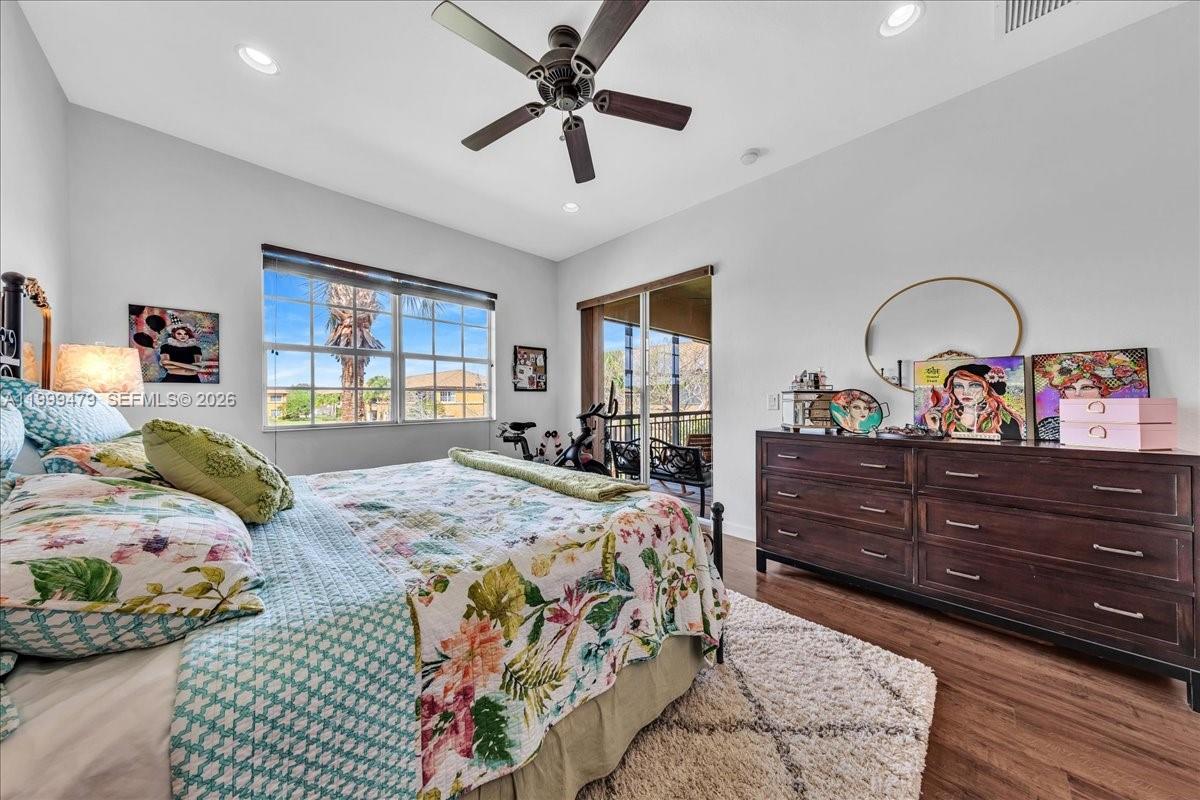 CYPRESS POINTE IV AT HERO - Residential