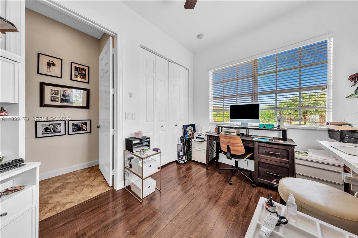 CYPRESS POINTE IV AT HERO - Residential